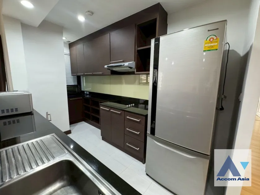 4  2 br Apartment for rent and sale in Sukhumvit ,Bangkok BTS Asok at Spacious Room AA45684