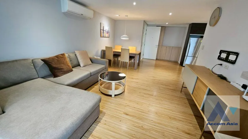 unit 2 Bedrooms  Apartment For Rent in Ploenchit, Bangkok  near BTS Chitlom (AA45686)