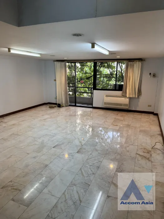 5  6 br House for rent and sale in Sukhumvit ,Bangkok BTS Thong Lo AA45688