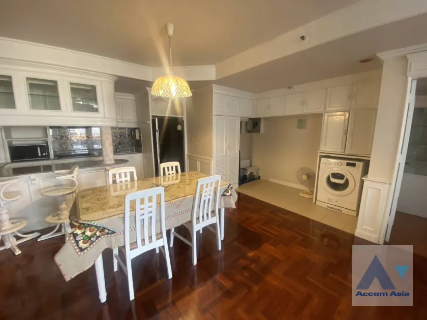 unit 2 Bedrooms  Condominium For Rent in Sukhumvit, Bangkok  near BTS Asok - MRT Sukhumvit (AA45690)