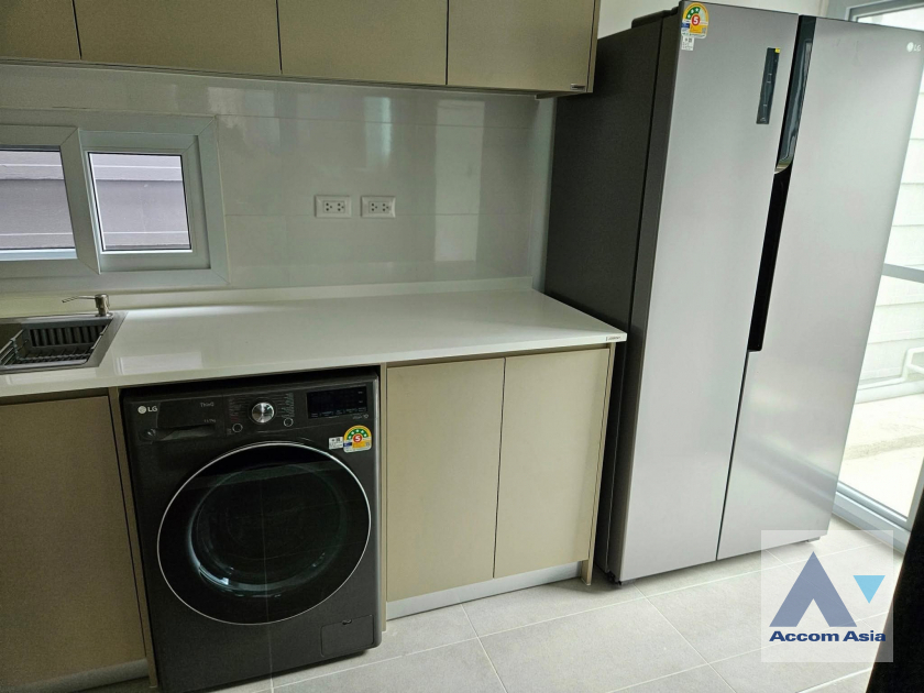  1  3 br Townhouse For Rent in Krungthep Kreetha ,Bangkok  at Nirvana DEFINE Krungthep Kreetha AA45691