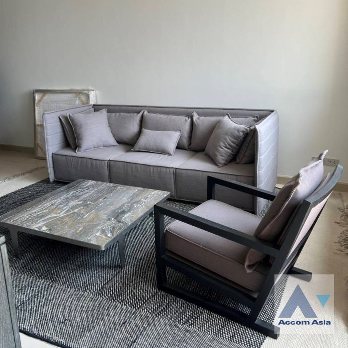  2  1 br Condominium for rent and sale in New Phetchaburi ,Bangkok BTS Chitlom at Manhattan Chidlom AA45694