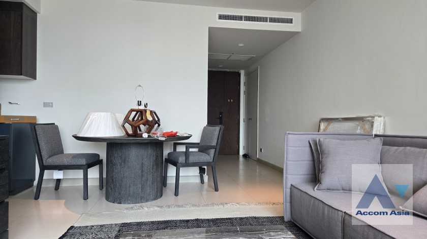  1  1 br Condominium for rent and sale in New Phetchaburi ,Bangkok BTS Chitlom at Manhattan Chidlom AA45694