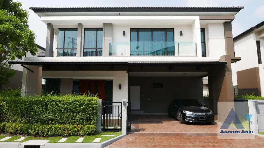 unit 4 Bedrooms  House For Rent & Sale in Samutprakan, Samutprakan  (AA45695)