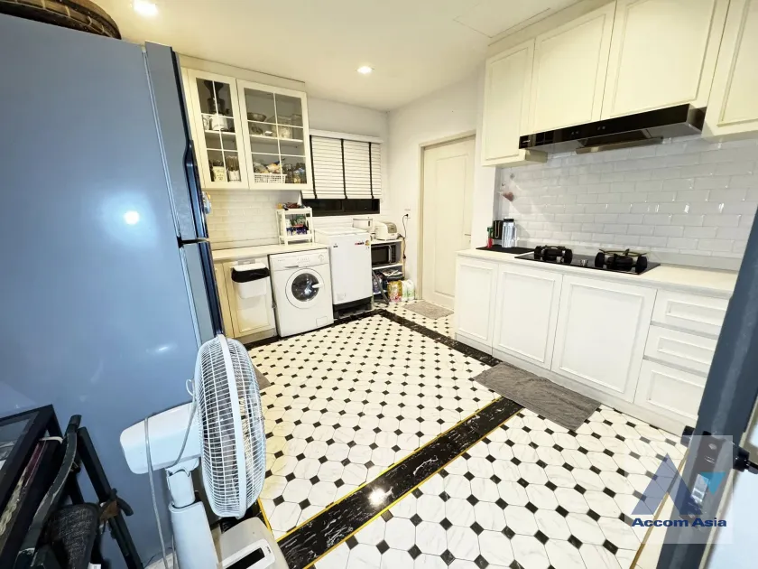 4  4 br House For Rent in Pattanakarn ,Bangkok ARL Ban Thap Chang at Bangkok Boulevard Rama9 AA45699