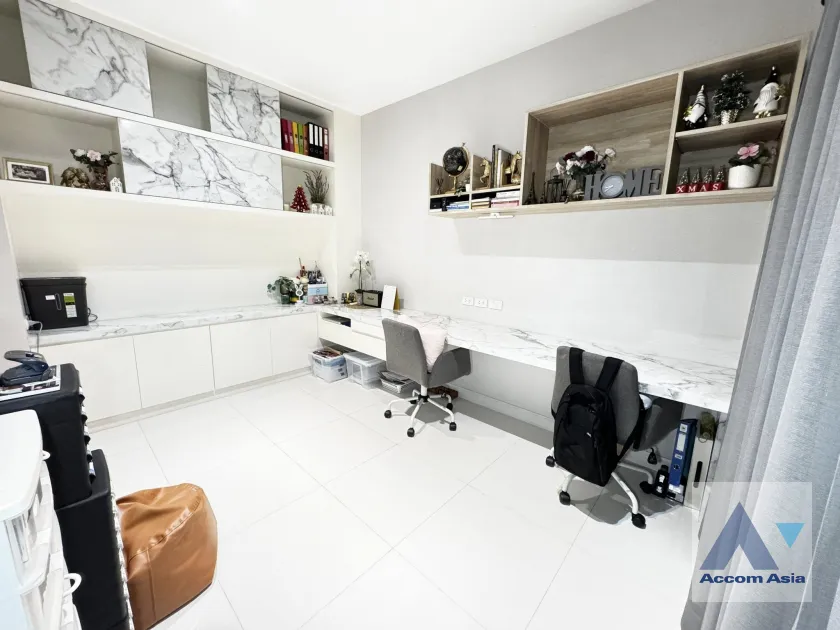 8  4 br House For Rent in Pattanakarn ,Bangkok ARL Ban Thap Chang at Bangkok Boulevard Rama9 AA45699