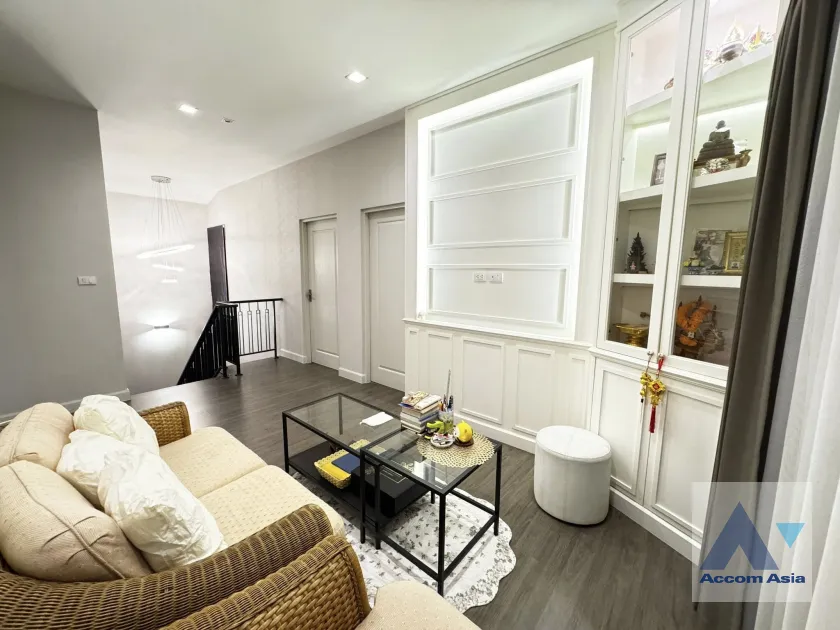 5  4 br House For Rent in Pattanakarn ,Bangkok ARL Ban Thap Chang at Bangkok Boulevard Rama9 AA45699