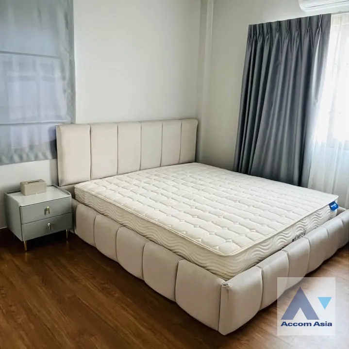 10  4 br House for rent and sale in Samutprakan ,Samutprakan  at Centro Bangna AA45702