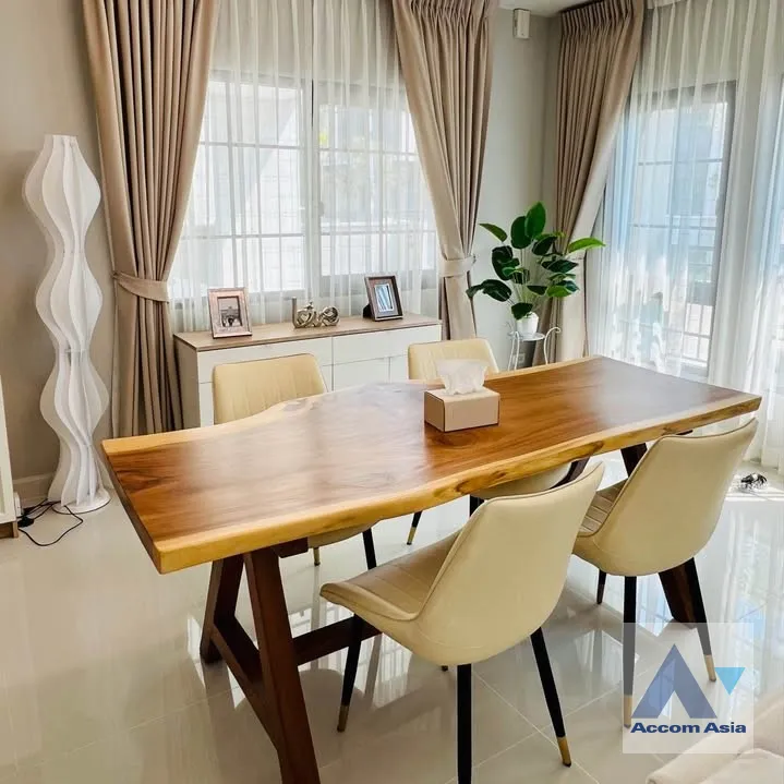 unitFully Furnished |  4 Bedrooms  House For Rent & Sale in Samutprakan, Samutprakan  (AA45702)