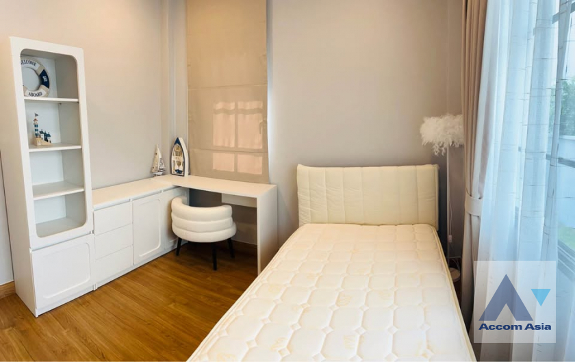 11  4 br House for rent and sale in Samutprakan ,Samutprakan  at Centro Bangna AA45702