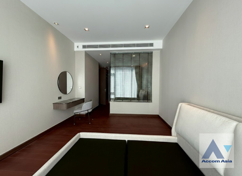 10  2 br Condominium For Rent in Sukhumvit ,Bangkok BTS Nana at Q1 Sukhumvit AA45703