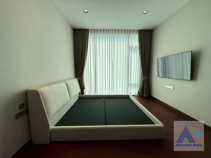 11  2 br Condominium For Rent in Sukhumvit ,Bangkok BTS Nana at Q1 Sukhumvit AA45703