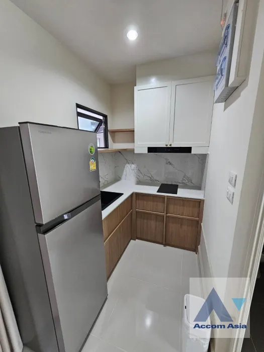4  3 br Townhouse For Rent in Krungthep Kreetha ,Bangkok  at Newly modern style living place AA45704