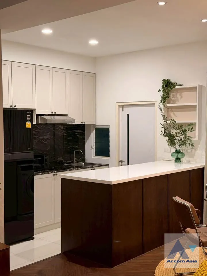 5  3 br Townhouse for rent and sale in Pattanakarn ,Bangkok BTS Udomsuk at Indy Bangna – Ramkhamhaeng 2 AA45705