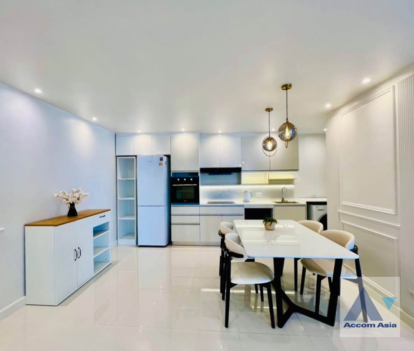 5  2 br Condominium For Rent in Sathorn ,Bangkok BRT Thanon Chan at Belle Park Residence AA45708