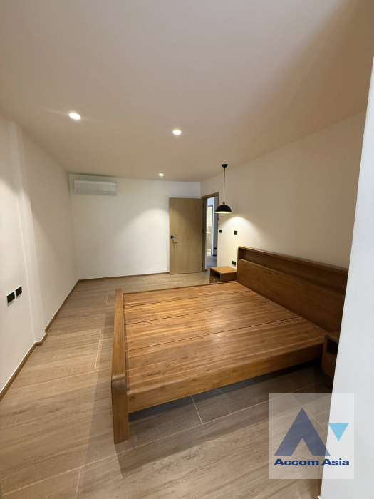 4  3 br House for rent and sale in Sukhumvit ,Bangkok BTS Phrom Phong AA45709