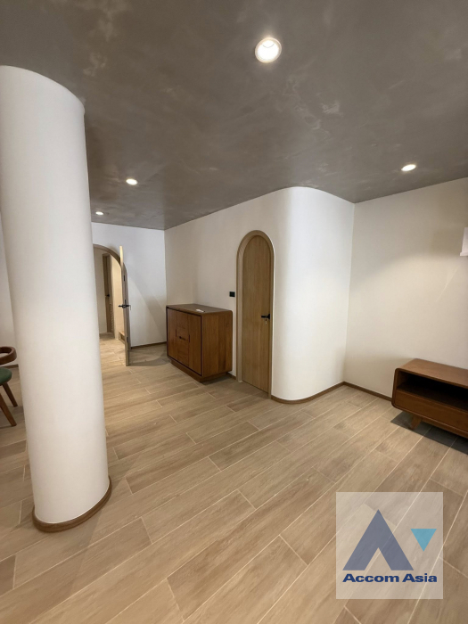  1  3 br House for rent and sale in Sukhumvit ,Bangkok BTS Phrom Phong AA45709