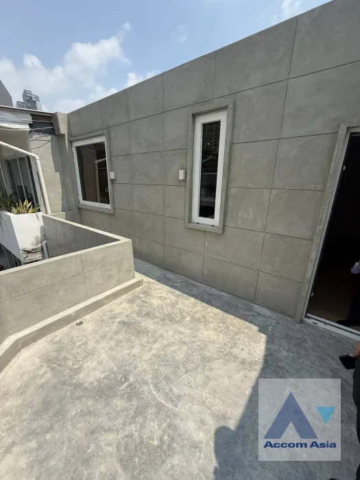 11  3 br House for rent and sale in Sukhumvit ,Bangkok BTS Phrom Phong AA45709