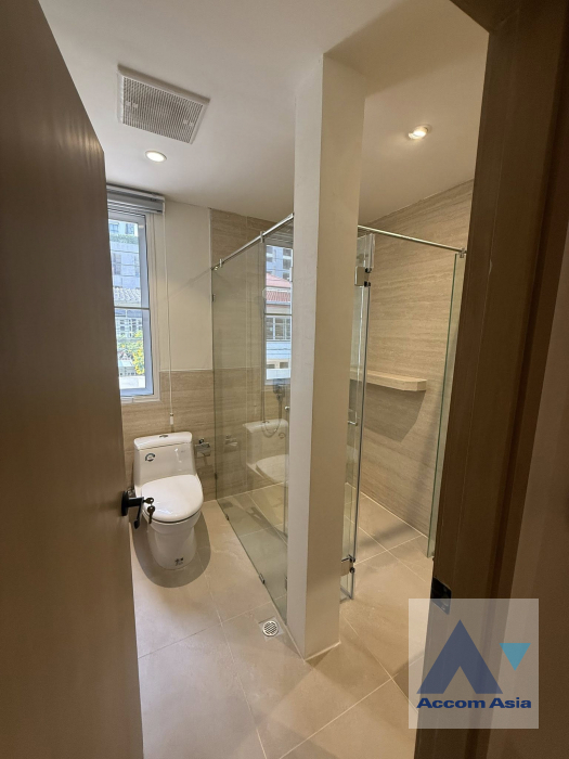 6  3 br House for rent and sale in Sukhumvit ,Bangkok BTS Phrom Phong AA45709