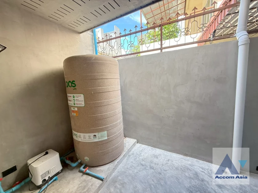 26  3 br House For Rent in Sukhumvit ,Bangkok BTS Phrom Phong AA45709