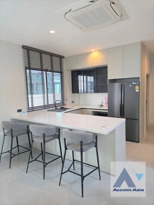 6  4 br House for rent and sale in Samutprakan ,Samutprakan BTS Bang Na at Bangkok Boulevard Bangna Km.5 AA45710