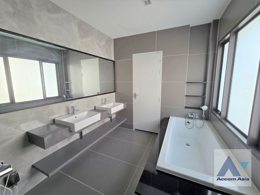 14  4 br House for rent and sale in Samutprakan ,Samutprakan BTS Bang Na at Bangkok Boulevard Bangna Km.5 AA45710