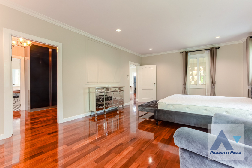 14  4 br House for rent and sale in Bang Na ,Bangkok  at Fantasia Villa 4 AA45715