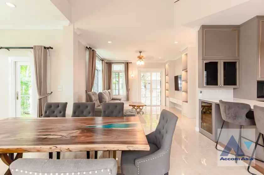 6  4 br House for rent and sale in Bang Na ,Bangkok  at Fantasia Villa 4 AA45715