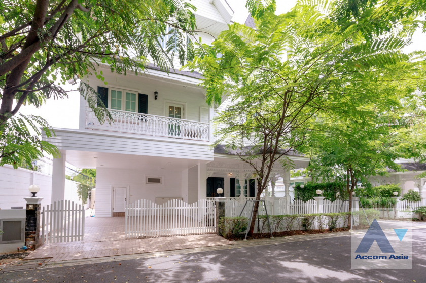 22  4 br House for rent and sale in Bang Na ,Bangkok  at Fantasia Villa 4 AA45715