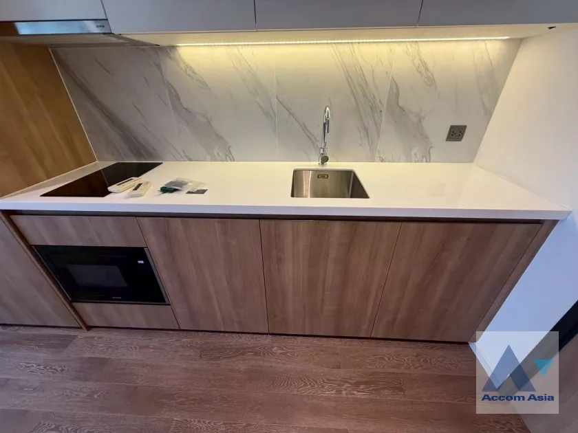 unit 1 Bedroom  Condominium For Rent in Sukhumvit, Bangkok  near MRT Sukhumvit - BTS Asok (AA45718)
