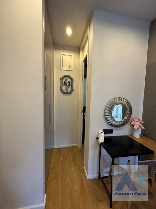 8  2 br Condominium for rent and sale in Phaholyothin ,Bangkok MRT Phahon Yothin at M Ladprao AA45722