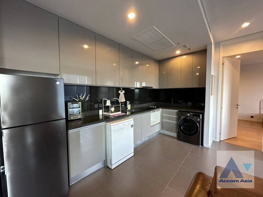 5  2 br Condominium for rent and sale in Phaholyothin ,Bangkok MRT Phahon Yothin at M Ladprao AA45722