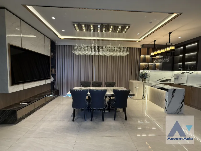 8  4 br House for rent and sale in Samutprakan ,Samutprakan ARL Ladkrabang at Perfect Masterpiece Sukhumvit 77 AA45724