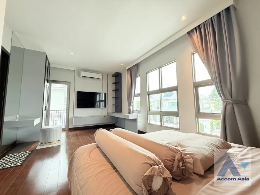 20  4 br House for rent and sale in Samutprakan ,Samutprakan ARL Ladkrabang at Perfect Masterpiece Sukhumvit 77 AA45724