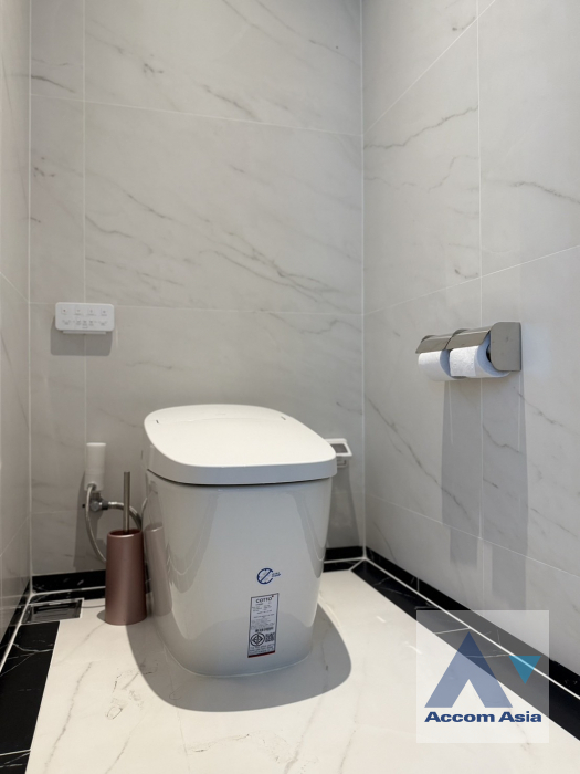 35  4 br House for rent and sale in Samutprakan ,Samutprakan ARL Ratchaprarop at Perfect Masterpiece Sukhumvit 77 AA45724