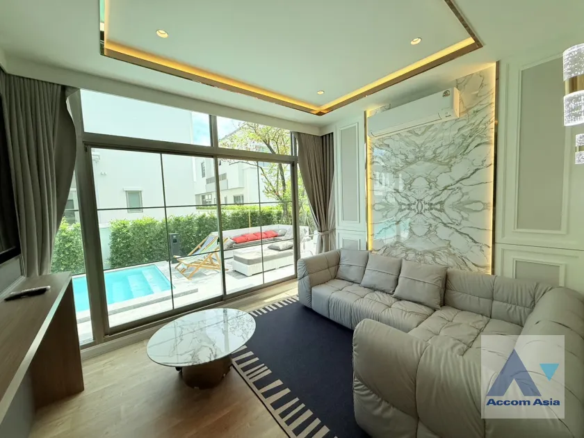 unitFully Furnished, Private Swimming Pool |  4 Bedrooms  House For Rent & Sale in Samutprakan, Samutprakan  near ARL Ratchaprarop (AA45724)