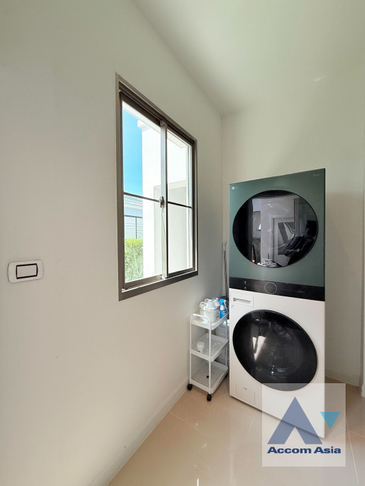 37  4 br House for rent and sale in Samutprakan ,Samutprakan ARL Ratchaprarop at Perfect Masterpiece Sukhumvit 77 AA45724