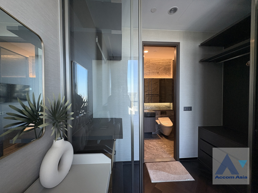 9  1 br Condominium For Sale in Sukhumvit ,Bangkok BTS Thong Lo at The Esse Sukhumvit 36 AA45727