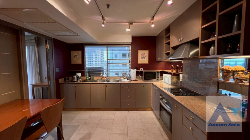 Fully Furnished condominium for rent in Sathorn, Bangkok Code AA45728