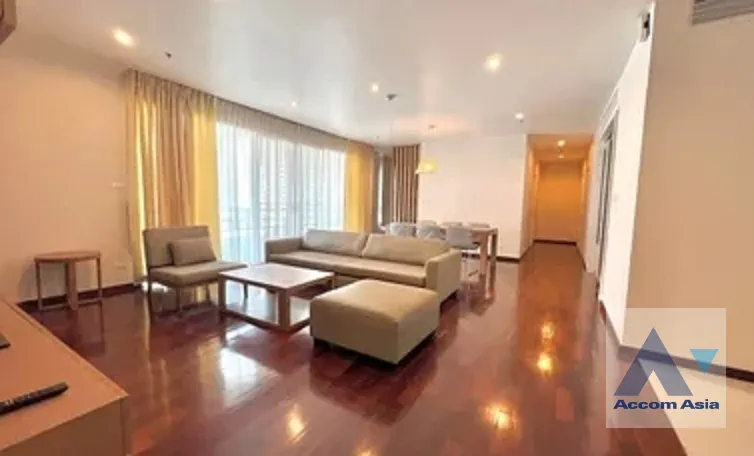 unit 2 Bedrooms  Apartment For Rent in Sukhumvit, Bangkok  near BTS Phrom Phong (AA45730)