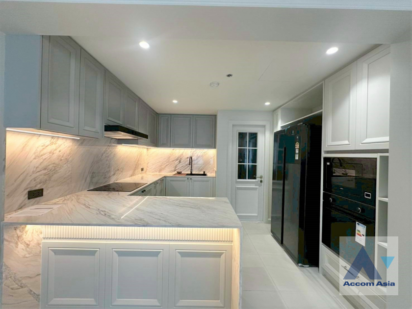  1  3 br Condominium For Rent in Ploenchit ,Bangkok BTS Ploenchit at All Seasons Mansion AA45734