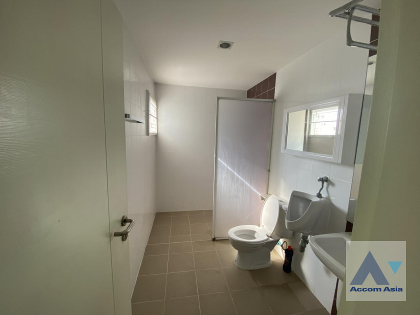 10  4 br Townhouse for rent and sale in Sukhumvit ,Bangkok BTS Bang Chak at Lumpini Town Place Sukhumvit 62 AA45737