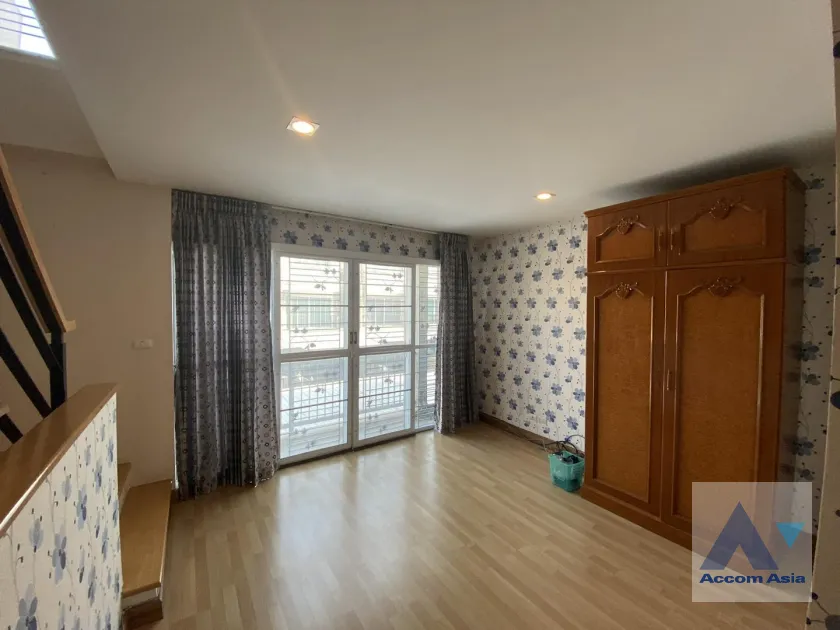 6  4 br Townhouse for rent and sale in Sukhumvit ,Bangkok BTS Bang Chak at Lumpini Town Place Sukhumvit 62 AA45737