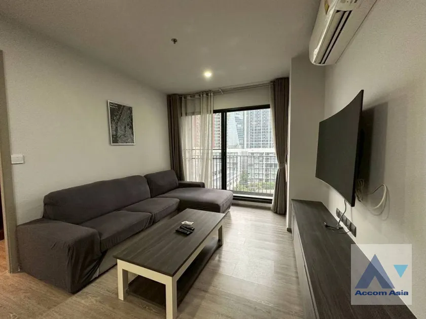 unit 2 Bedrooms  Condominium For Sale in Sukhumvit, Bangkok  near BTS Ekkamai (AA45740)