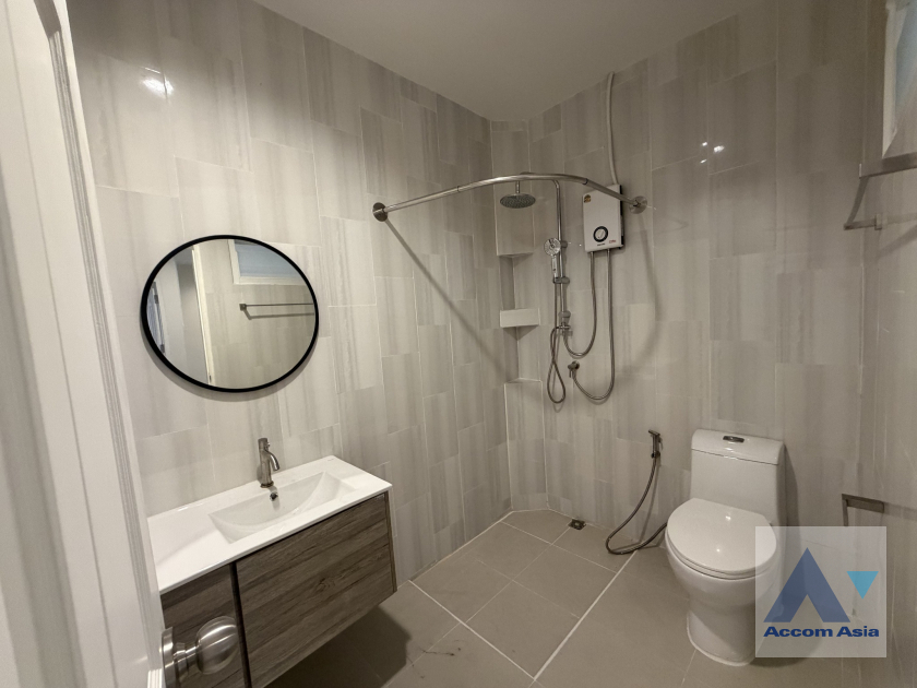 18  5 br Townhouse For Rent in Sukhumvit ,Bangkok BTS Phra khanong AA45741