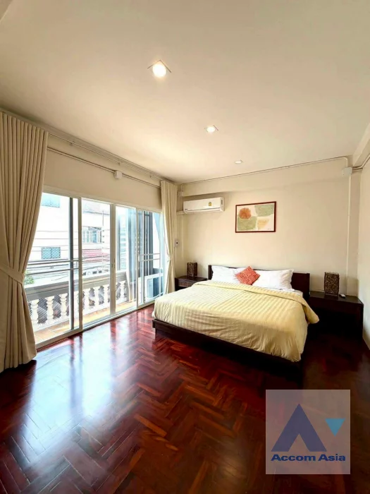 7  5 br Townhouse for rent and sale in Sukhumvit ,Bangkok BTS Phra khanong AA45741