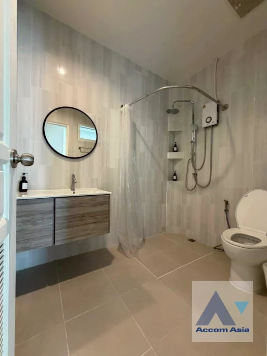 12  5 br Townhouse for rent and sale in Sukhumvit ,Bangkok BTS Phra khanong AA45741