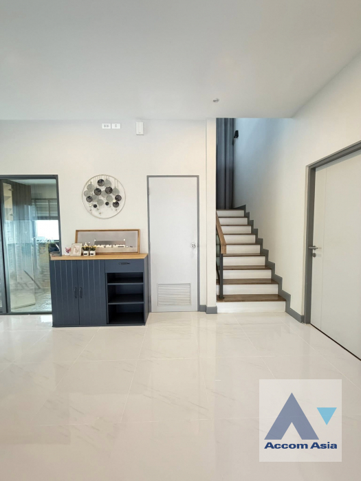 6  4 br House for rent and sale in Samutprakan ,Samutprakan BTS Bang Na at The City Bangna AA45742