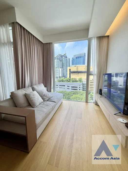 unit 2 Bedrooms  Condominium For Sale in Sukhumvit, Bangkok  near BTS Ekkamai (AA45744)