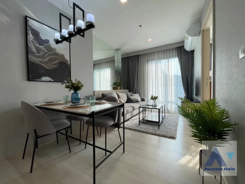  1  2 br Condominium for rent and sale in Ploenchit ,Bangkok BTS Ploenchit at Life One Wireless AA45746